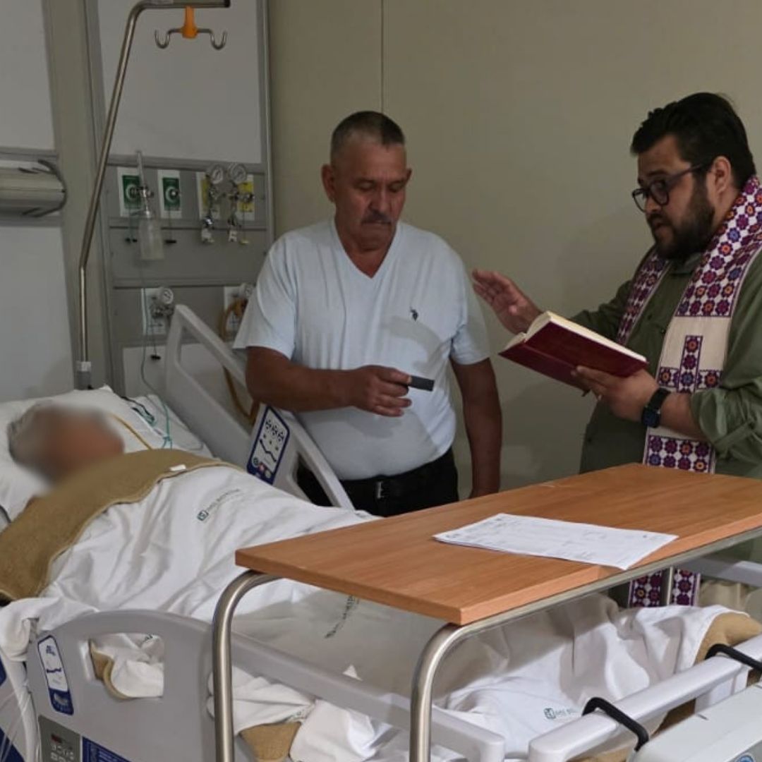 La boda fue en la sala de cuidados intensivos del Hospital General de Hermosillo